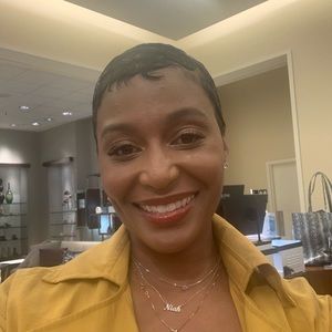 Meet your Posher, Janell